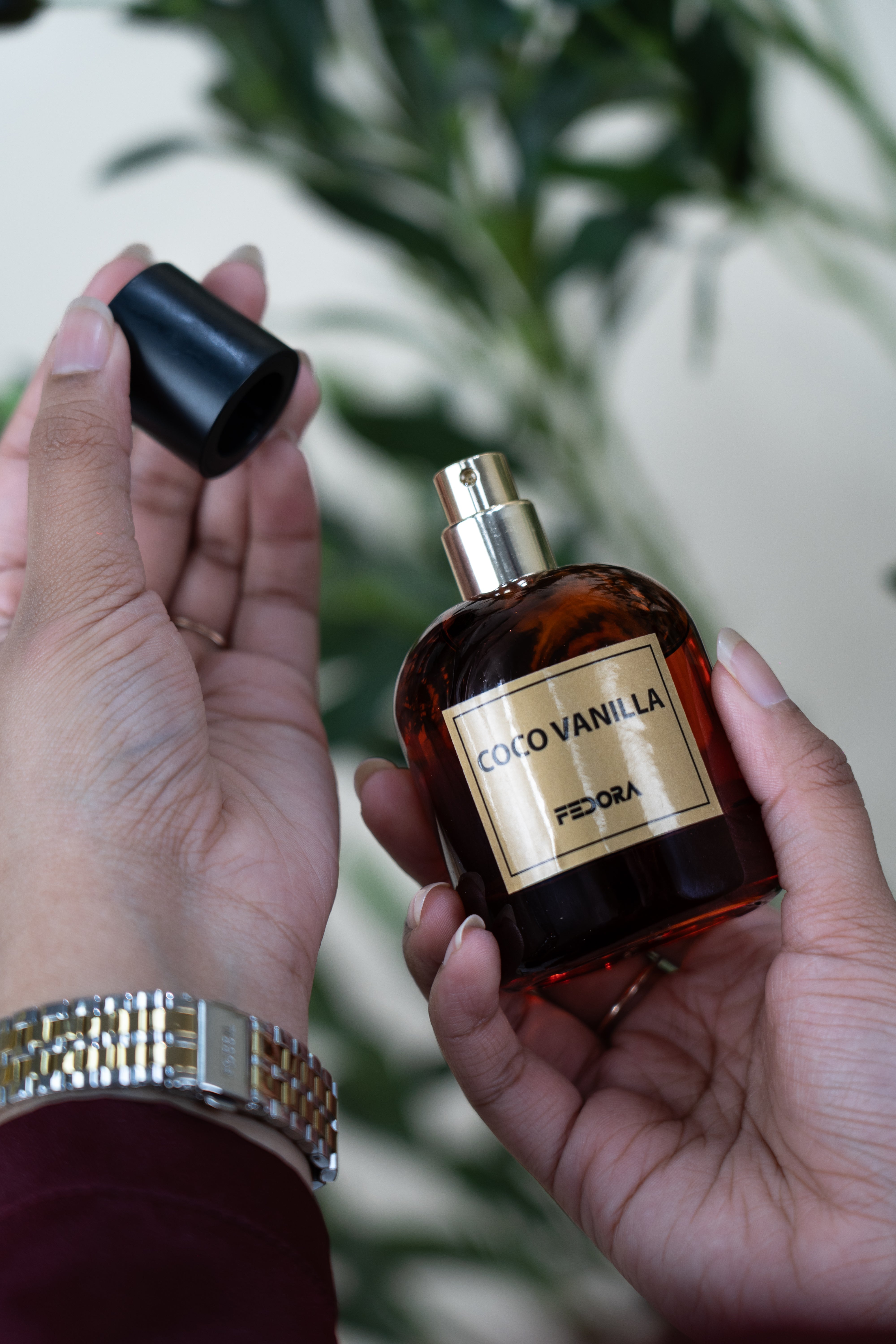 How Men Can Choose the Right Perfume Without Overspending